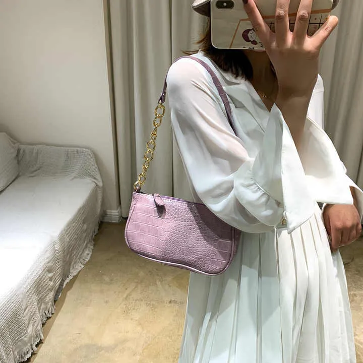 حقائب كتف عادية انيقه للنساء - Stylish shoulder bags for women