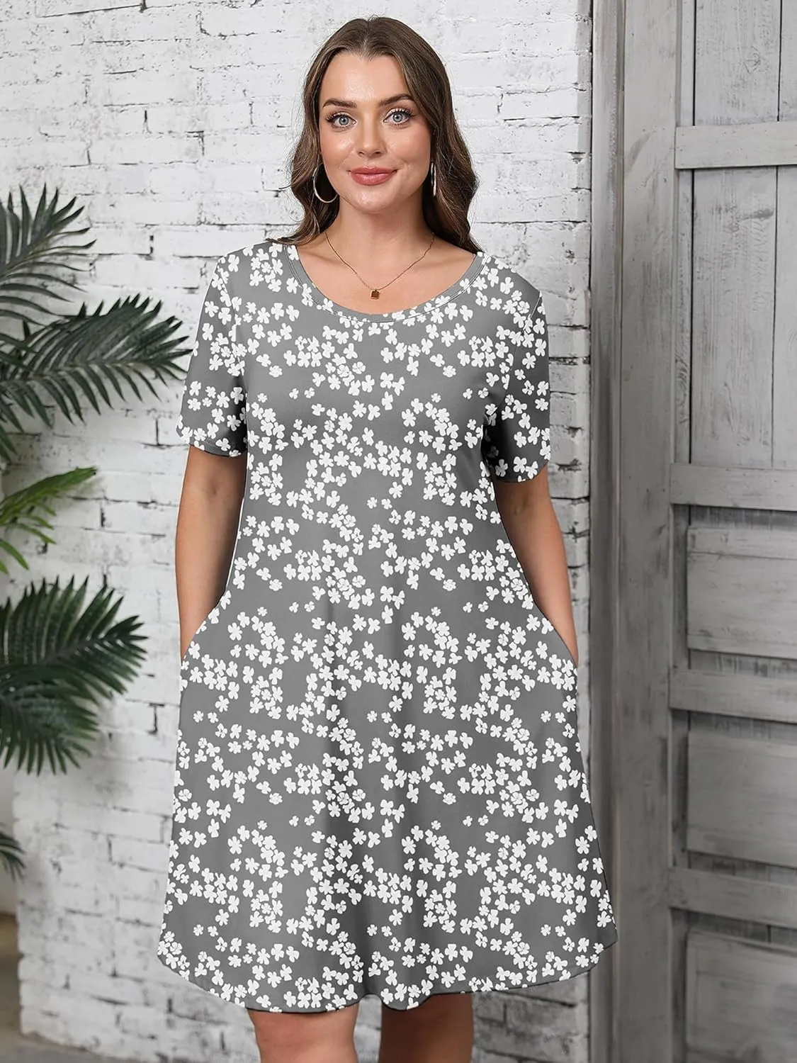 AusLook Plus Size Women's Summer Short Sleeves Crew Neck Midi Dresses Casual Loose Fitting Tank Sundress with Pockets