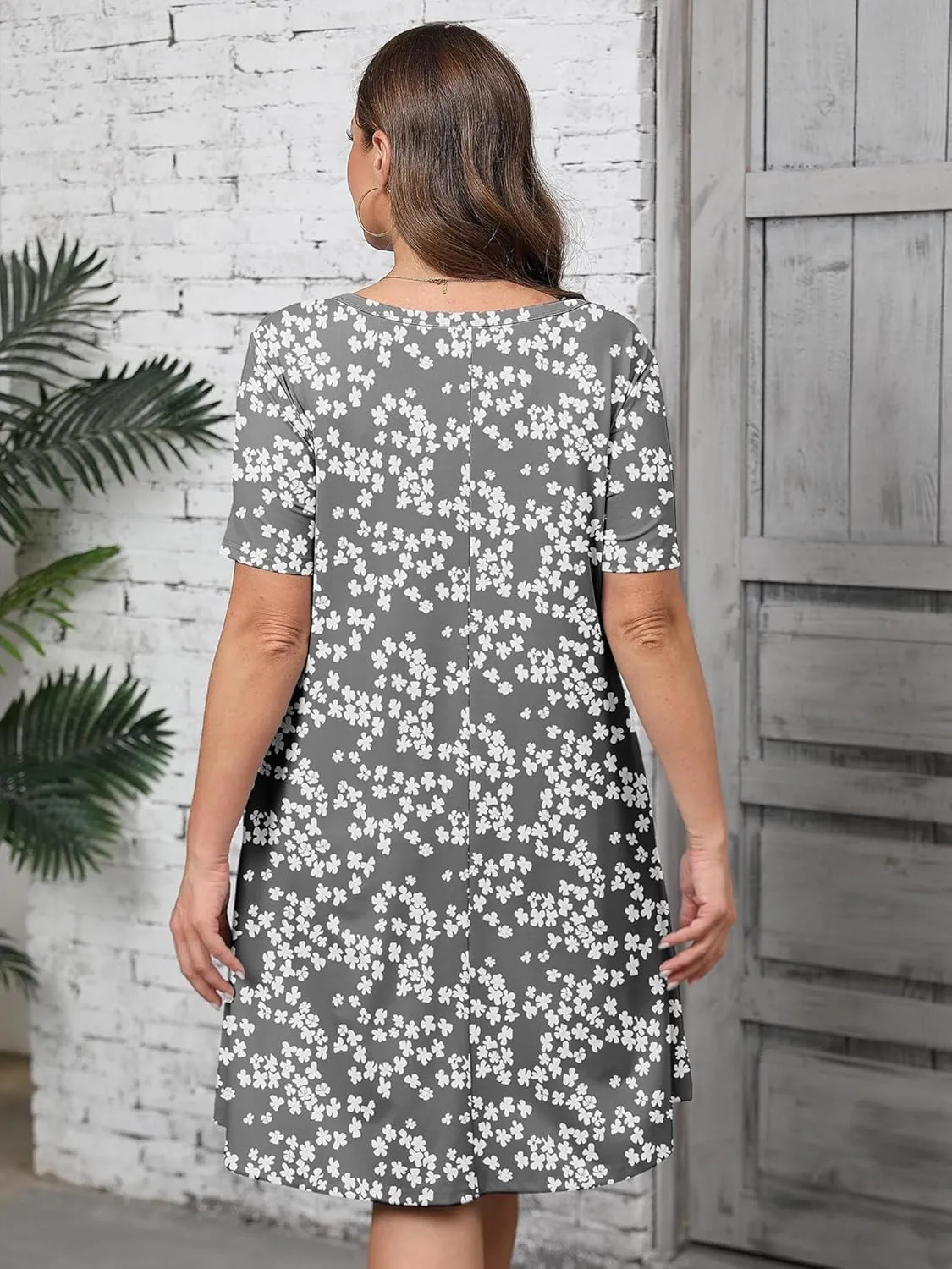 AusLook Plus Size Women's Summer Short Sleeves Crew Neck Midi Dresses Casual Loose Fitting Tank Sundress with Pockets