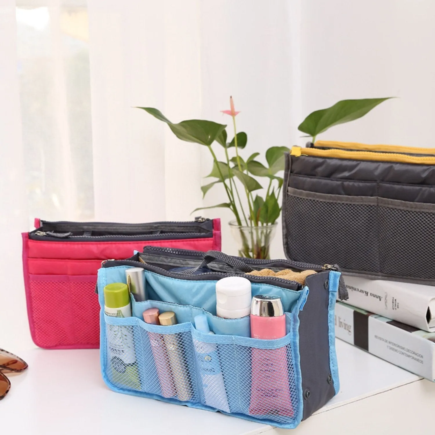 The Handbag Organizer