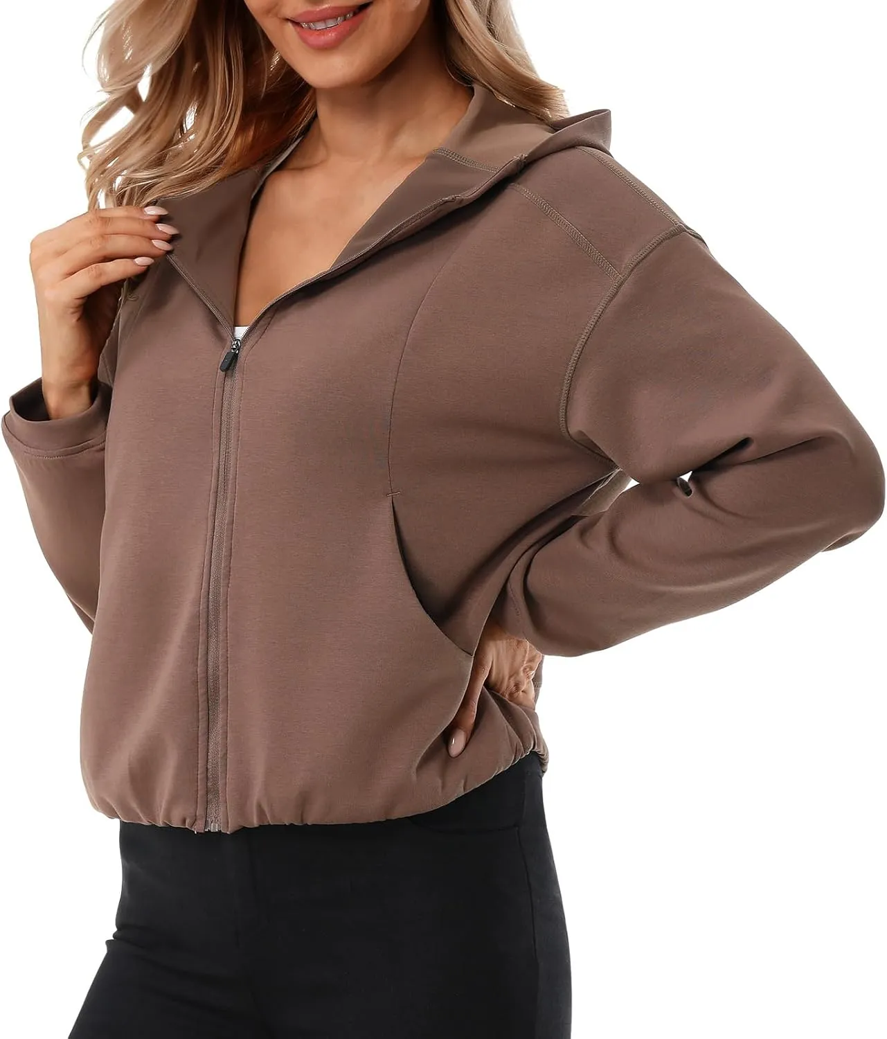 Turnhier Womens Zip Up Hoodies Long Sleeve Cropped Sweatshirts Jackets Casual Fall Outfits Winter Clothes with Pockets